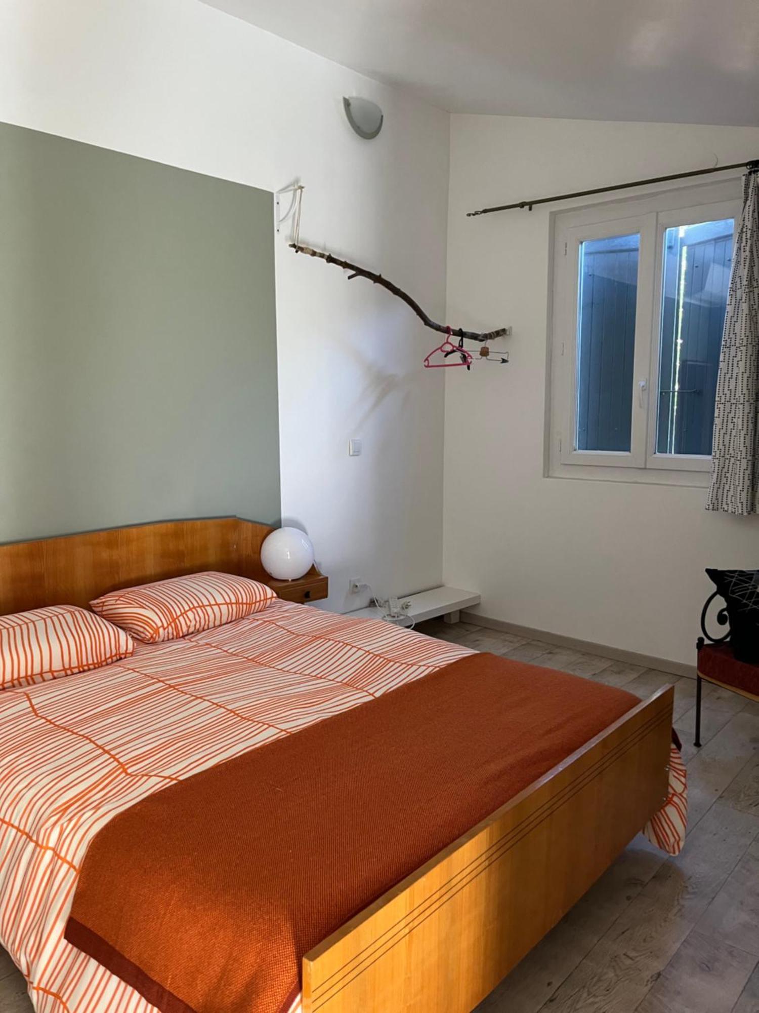 Studio En Duplex Independant Brignoles Esterno foto